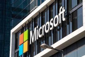 MICROSOFT IS IN TERMS TO BUY SPEECH TECHNOLOGY COMPANY
