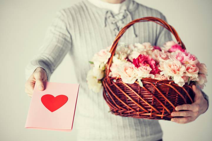 The Most adorable and thoughtful Wedding Gift Hampers